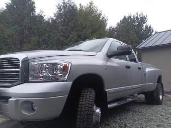 Dodge RAM 3500 Cummins 5.9 TD r.v.2006 - 2