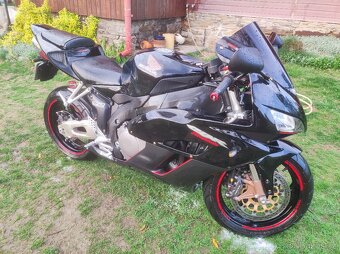 Honda CBR 1000RR - 2