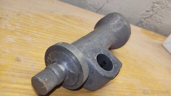 Závitové hodinky SV 18 - 2