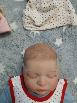 Realistická panenka - 2