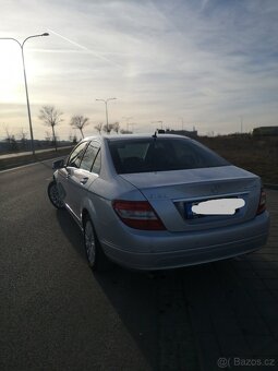 Mercedes-Benz W204 - NOVÁ STK - do září 2027 - 2