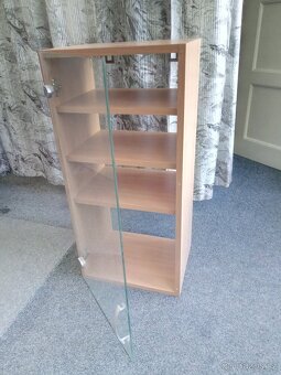 Skříňka - vitrína závěsná policová bez zámku - 2