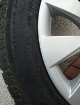 Alu kola zimní pneu PIRELLI SOTTOZERO RSC BMW F30 F31 F32 - 2