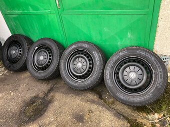 VW Multivan T5-Zimní sada 5x120 R16 215/65/16C - 2