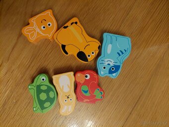 Věž z kostek se zvířátky - 2