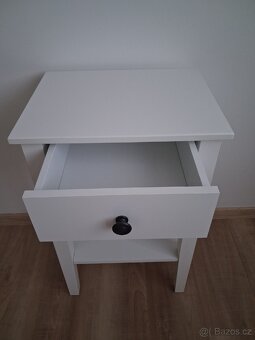 Prodám nový odkládací stolek - 2