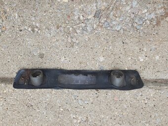 Škoda 110R osvětlení SPZ - 2