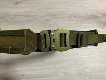 Vojenský bojový opasek. - 2