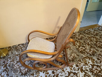 Houpací křeslo - 2