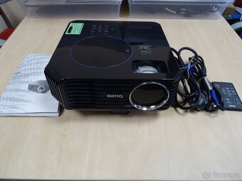 Datový projektor BenQ MP622 - 2