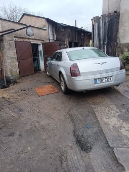 Chrysler 300c crd - 2