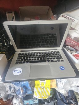 Macbook 1466 - 2