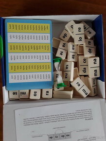 Hra- Slabiky v dominu - 2