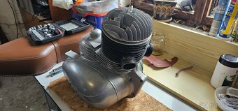 Jawa 250/353 kývačka motor po G.O - 2