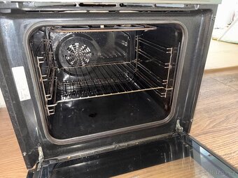 Trouba Electrolux vestavná - 2