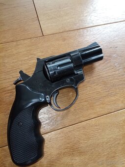 Revolver, flobert - 2