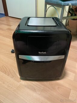 Horkovzdušná fritéza tefal - 2