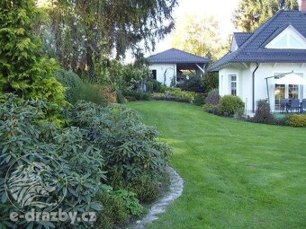 Rodinný dům (355 m2) se zahradou (1939 m2), Mariánské Lázně - 2