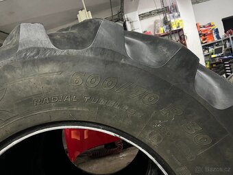 MICHELIN 600/70R30 600 70 30 R30 600-70-30 traktor - 2