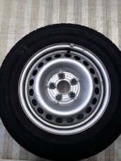 LETNÍ PNEU + DISKY VW T5/T6 -- 215/65/16C - 2