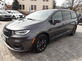 Chrysler Pacifica 3,6L, 7míst, adapt, nový model, 38.000km - 2