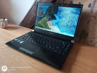 Toshiba 13,3",Core i3, 8/250GB SSD, Win11 - 2