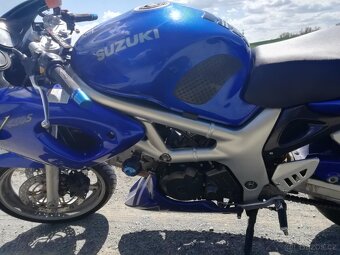 Motorka Suzuki sv650s 2002, v TP 25kw - 2