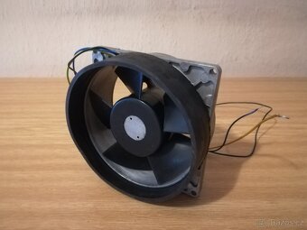 Ventilátor z digestoře - 2