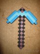 PĚNOVÝ DIAMANTOVÝ KRUMPÁČ MINECRAFT - 2