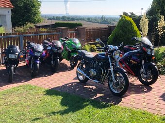 Yamaha FZR 600, CBR 900RR, Zephyr, ZX-9R, Cagiva Freccia - 2