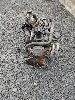 Volkswagen Transporter 2.0 TDI 75kw Motor - 2