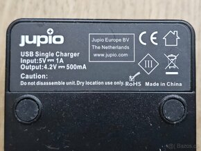 Nabíječka baterií Li-50B, Li-90B apod. Jupio a 2 baterie - 2