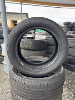 205 55 17 Goodyear efficient grip performance letní - 2