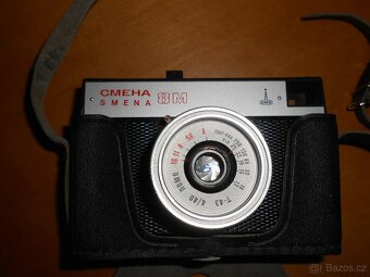 Starý sovětský fotoaparát SMENA 8M s pouzdrem - je jako nový - 2