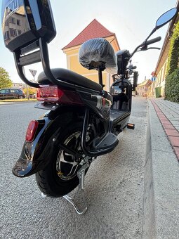 Elektro skútr / elektrokoloběžka 350W – bez SPZ a řidičáku - 2