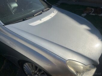 Mercedes cls w219 kapota - 2