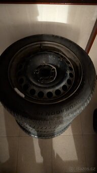 Zimní pneu 165/65 R15 na discích - 2