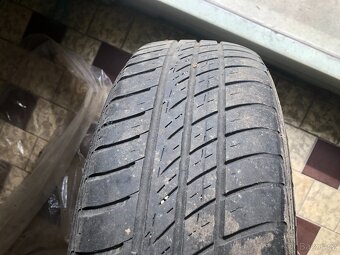 Prodám pneu 175/65R14 - 2