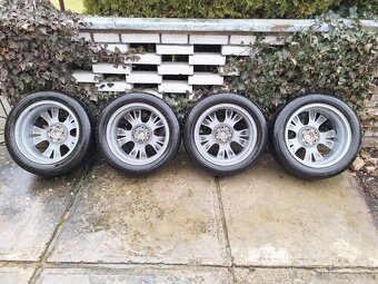 kola Mazda CX-30 - 2