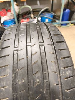 Pneu r17 - 2