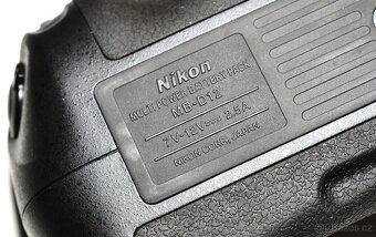 Battery Grip Nikon MB-D12 - 2