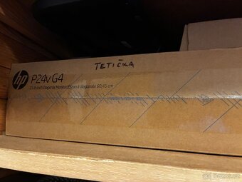 Monitor HP P24v G4 - 2