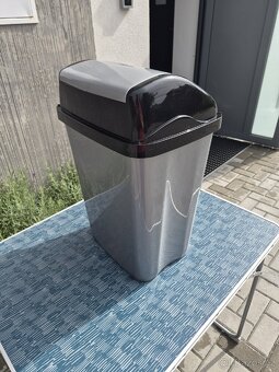 Odpadkový koš - 2