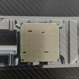 Athlon II X3 460 - 2