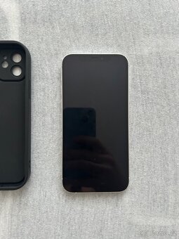 Apple iPhone 12 - 2
