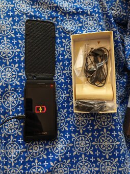 blackberry z10 100-2 jako novy + kuze - 2