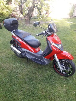 Piaggio beverly 200 - 2