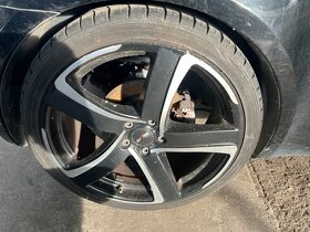 Shark Alutec R20 8,5 5x112 245/35/20 - 2