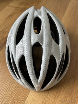 CYKLISTICKÁ HELMA GIRO vel. 55-61cm - 2