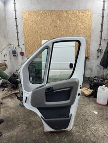 Pravé přední dveře - Fiat Ducato - 2